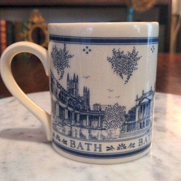 Blue and White "Bath" Mug - Scotland - Picture 4 of 7